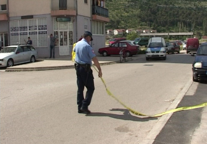 Zna se ko je pucao na bivšeg policajca