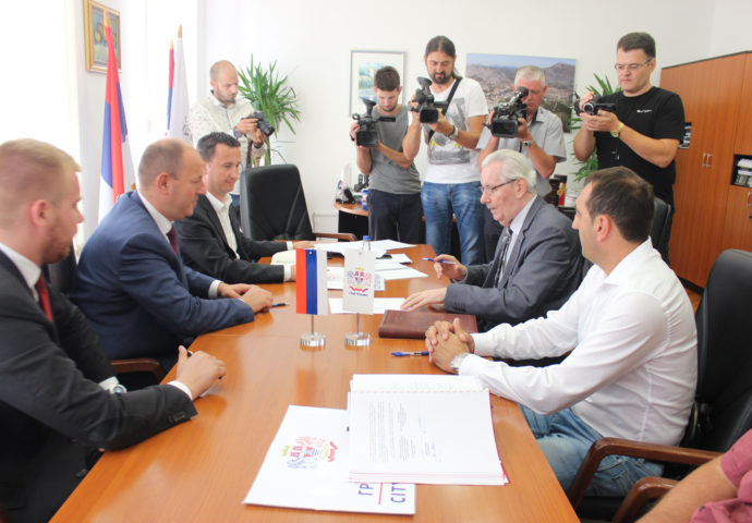 Milionski ugovor o izgradnji sistema za navodnjavanje