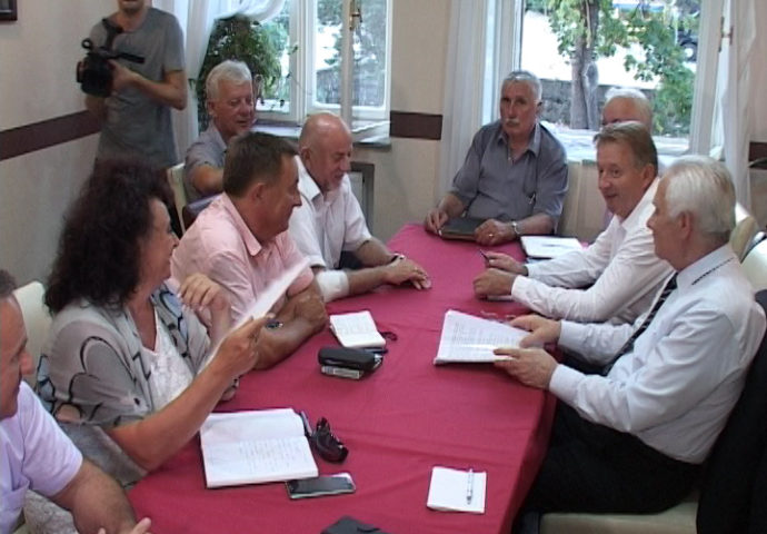 NAKON SASTANKA: Ništa od pomirenja dva SDS-a