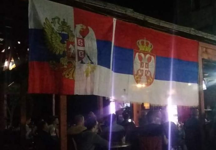FOTO: Vatreno navijanje u trebinjskim kafićima- Srbija u finalu