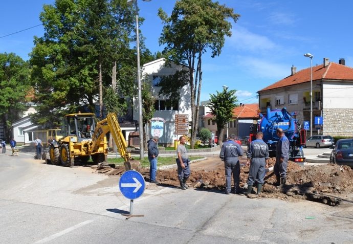 NEVESINJE: Počela izgradnja kružnog toka i rekonstrukcija vodovodne mreže