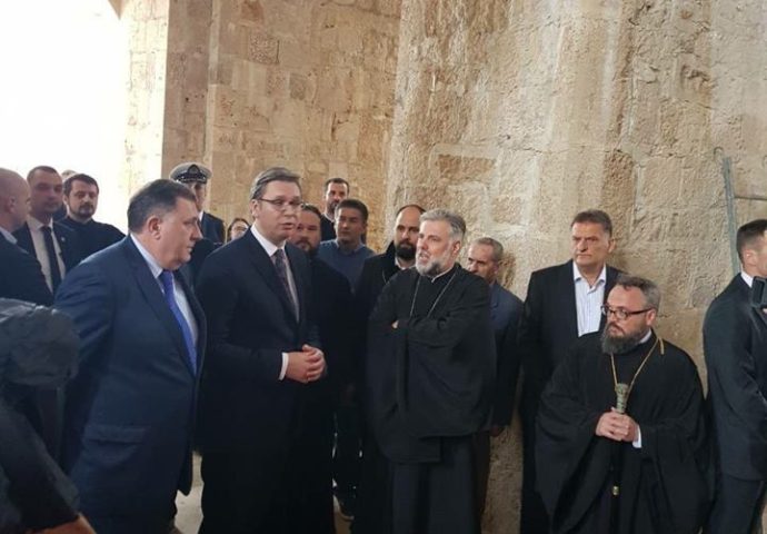 Vučić, Dodik i vladika Grigorije posjetili Saborni hram u Mostaru