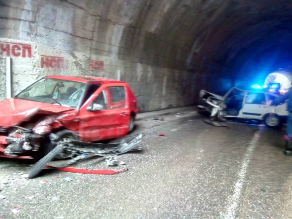 U saobraćajci teško povrijedjeno dvoje Trebinjaca