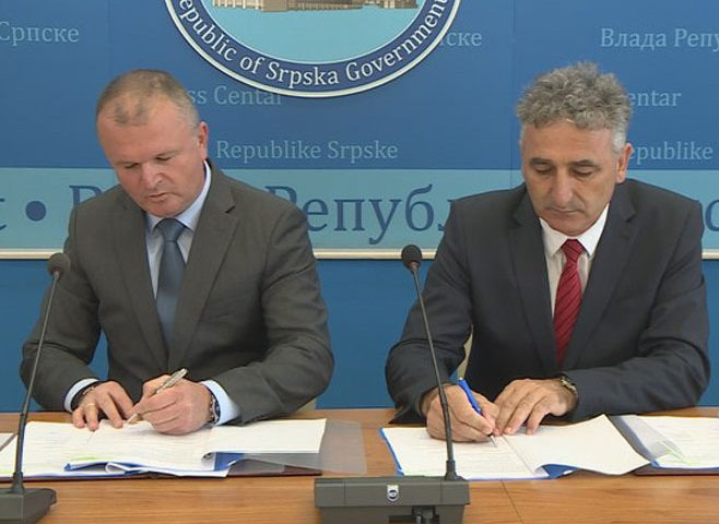 Potpisan ugovor: Za rekonstrukciju prečistača vode u Nevesinju više od milion evra
