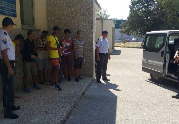 VIDEO: Kroz Gacko glavna ruta za priliv migranata