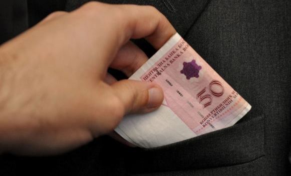 Ako ne objave ovo upustvo poslodavci u RS bi mogli biti kažnjeni sa 15.000 KM