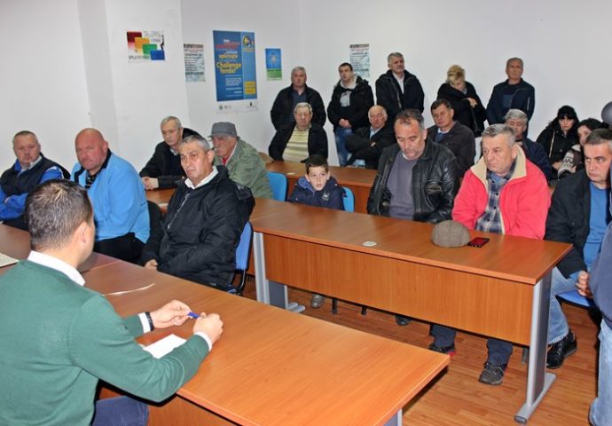 Agrarni fond sledeće godine otkupljuje 100 tona voća, povrća i domaćih proizvoda