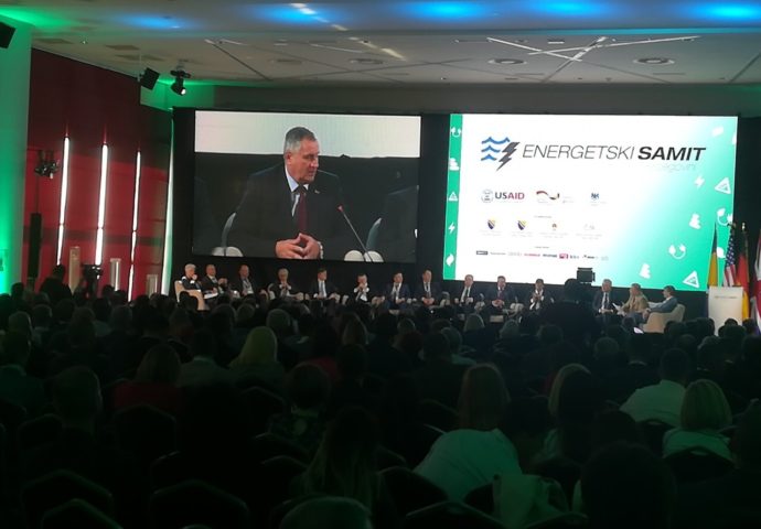 Počeo Energetski forum u Neumu