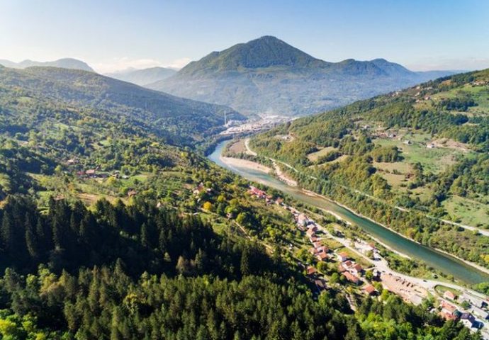 Raspisan tender za izradu generalnog projekta i prethodne studije izvodljivosti za poddionicu Tjentište-Brod na Drini