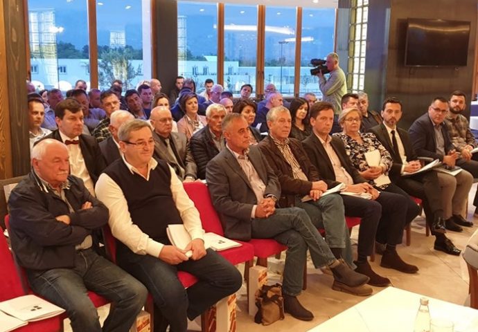 Osnovano udruženje privrednika Hercegovine – Integracijom do boljeg iskorišćavanja privrednih potencijala /FOTO, VIDEO/