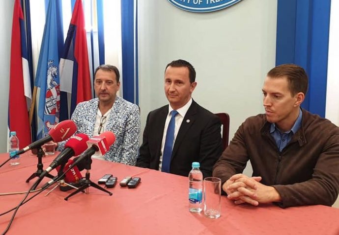 Nova godina u Trebinju uz Hari Mata Harija