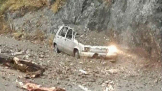 Haos u Crnoj Gori: odsječene i poplavljene kuće, kruzer odustao od ulaska u zaliv (VIDEO)