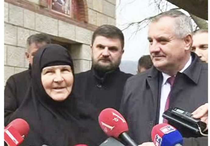 Vukanović provocirao Viškovića – Igumanija: Svetinje nisu mjesto za političke obračune (VIDEO)