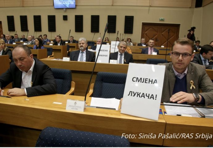 BURNO NA POČETKU SJEDNICE Žestoka rasprava, opozicija traži SMJENU Lukača