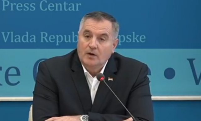 Srpska bi mogla uvesti narodni hljeb – Višković najavio prehrambrene pakete za socijalno ugrožene