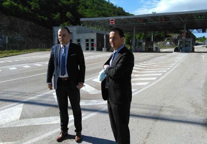 Gradonačelnici Trebinja i Herceg Novog se sastali na graničnom prelazu