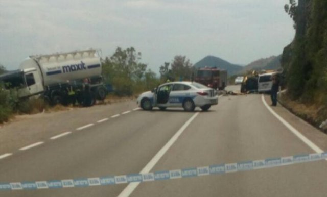 Mladić iz Nikšića poginuo u sudaru više vozila