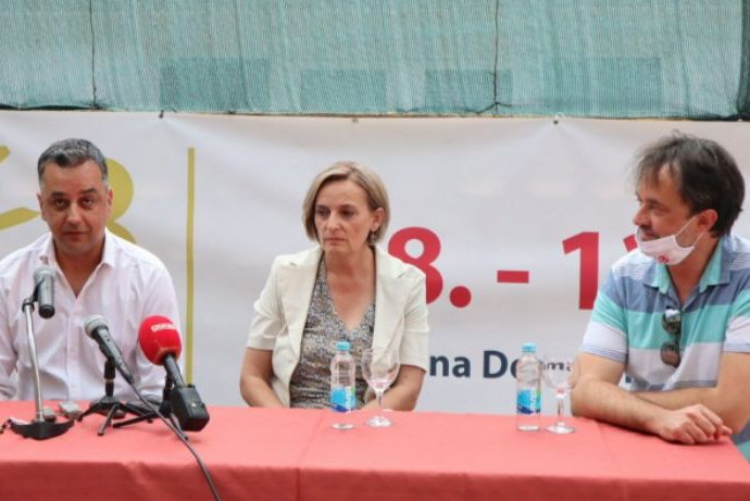 Sutra počinje Festival filma – Stižu Voja Brajović i Ana Sofrenović