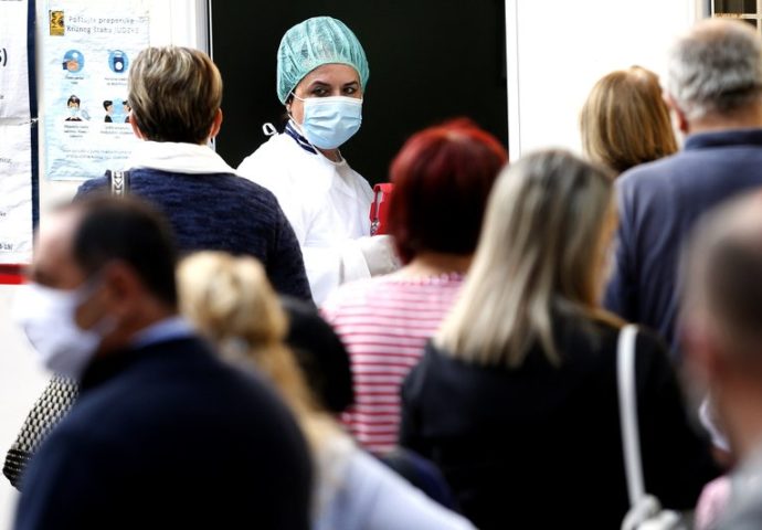 CRNI REKORD: Sedam preminulih i 582 zaražena u Srpskoj