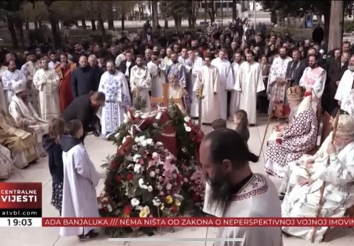 VIDEO: Ispraćaj vladike Atanasija u Carstvo nebesko