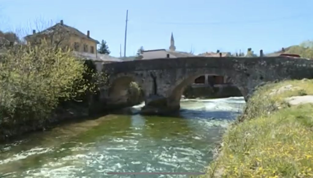 VIDEO: PRIČA O STOLAČKOM ROMEU I JULIJI: Sarin most svjedoči o tužnoj ljubavi | Hercegovina Press