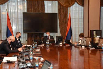Odobreno 195.000 KM: Srpska za oboljele od kovida nabavlja lijek Tocilizumab