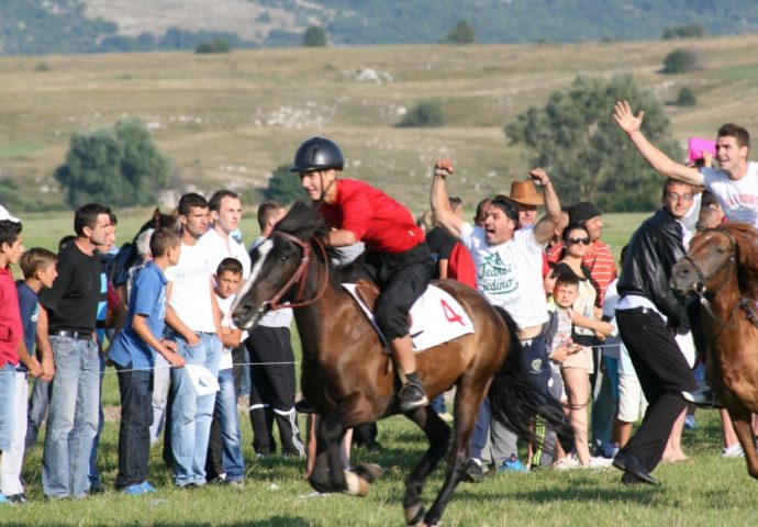 Nevesinjska olimpijada od 8. – 15. avgusta