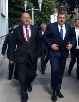 VIDEO: Dodik i Petrović o sramnoj izjavi Ramiza Salkića
