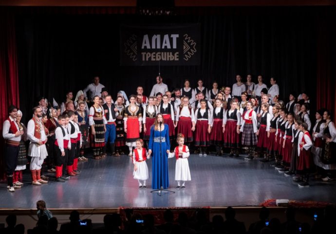 Zbog velikog interesovanja , večeras i sutra godišnji koncert GKUD “Alat Svislajon“