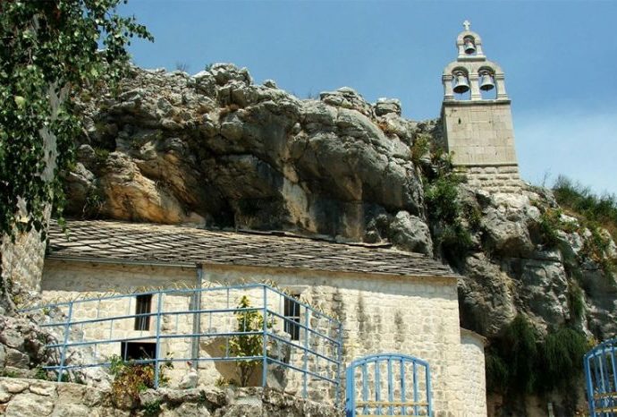 VIDEO: Manastir Zavala duže od decenije u borbi za svoju imovinu