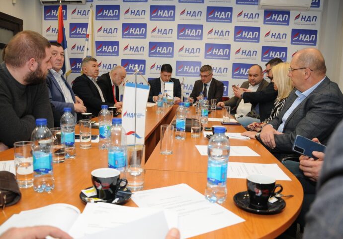 Predsjedništvo NDP-a podržalo Šapurića da se kandiduje za gradonačelnika Trebinja