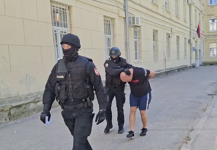 Detalji pljačke optičarske prodavnice – Uhapšeni predat Tužilaštvu