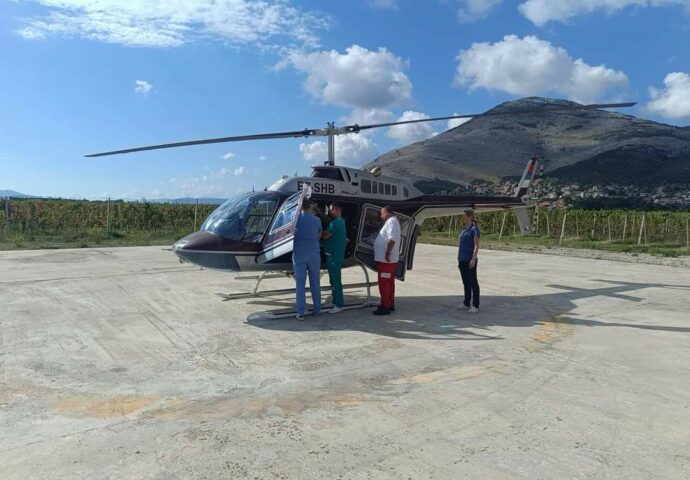 Spašen život još jednom Trebinjcu – Helikopterom zbog srčanih problema prebačen u Banjaluku