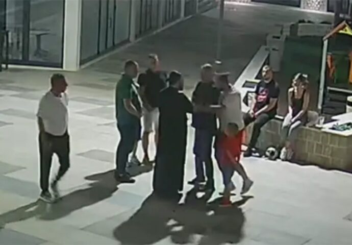 Sveštenik napadnut u centru Trebinja