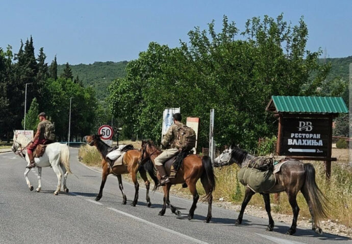 Na konjima od Mađarske do Albanije