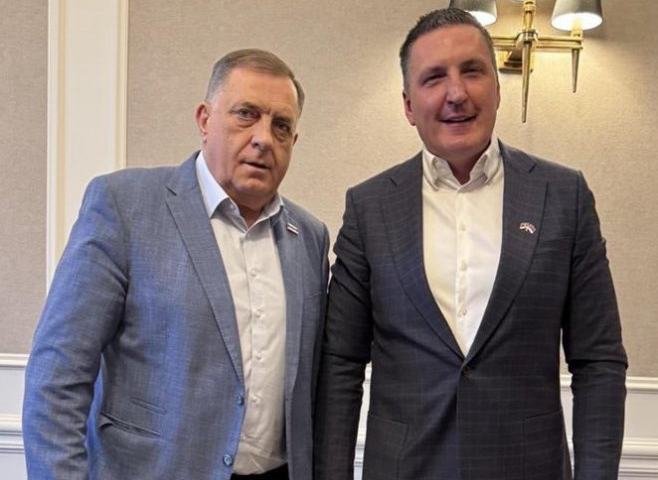 Dodik sa Elekom o novim investicijama