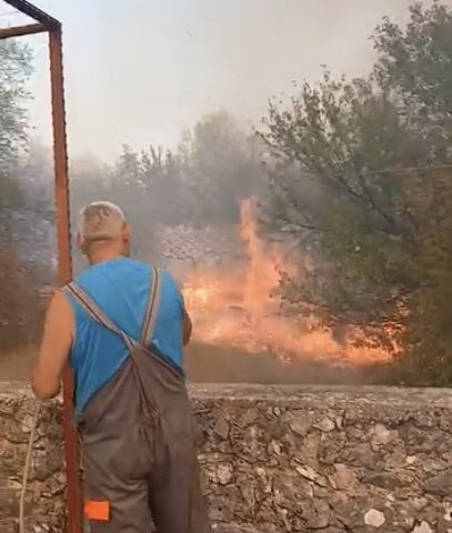 VIDEO: Vatrogasci i mještani brane kuće na Turmentima